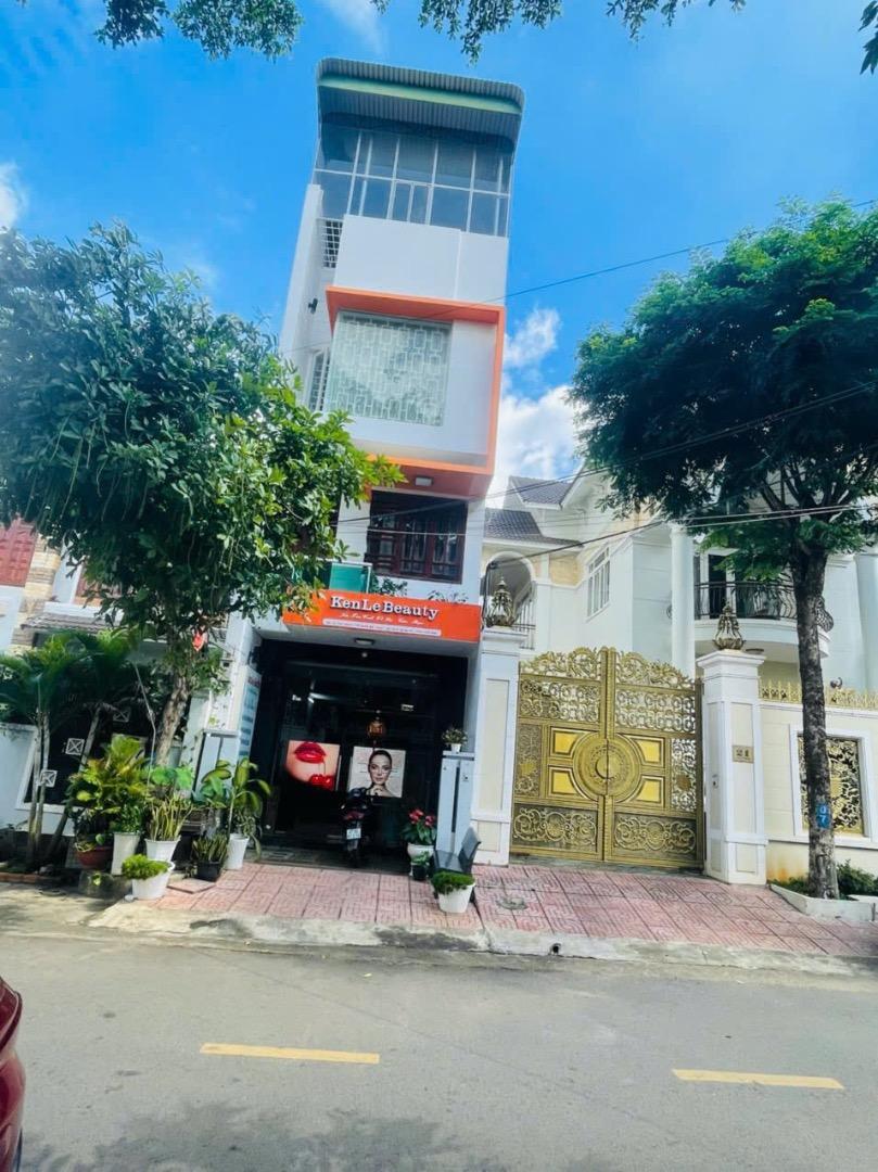Bán Căn Nhà 4 Tầng Mặt Tiền Cao Thắng Khu Metro