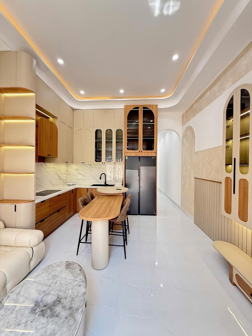 Bán Căn Nhà Đẹp Hẻm 41/11 Lê Hồng Phong Giá Tốt