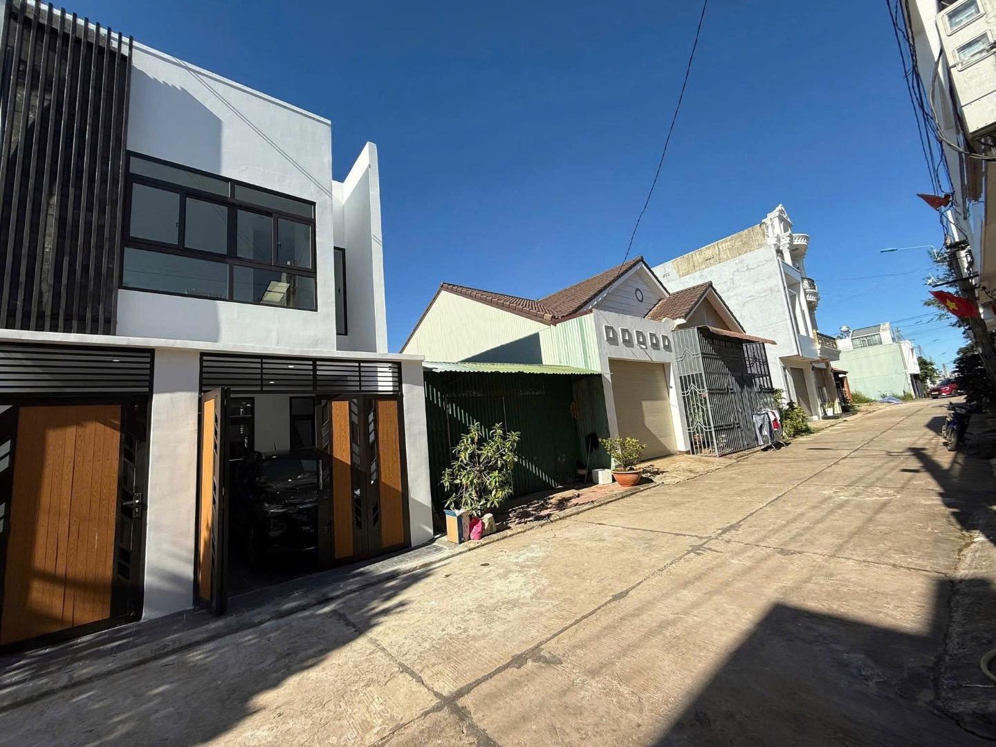 Căn nhà 1 mê khu đấu giá công an