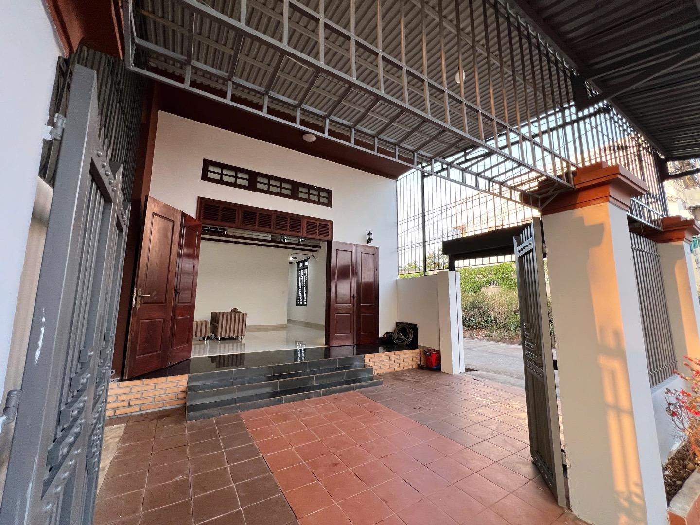 Bán Căn Nhà Góc 2 Mặt Tiền Triệu Quang Phục – Thành Nhất – Buôn Ma Thuột